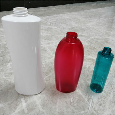 पंप 28 मिमी 33 मिमी के साथ Refillable अनुकूलित रंग प्लास्टिक डिस्पेंसर की बोतलें